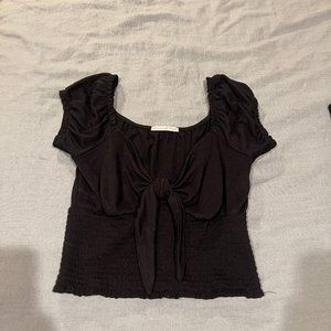 TIE UP CROP TOP